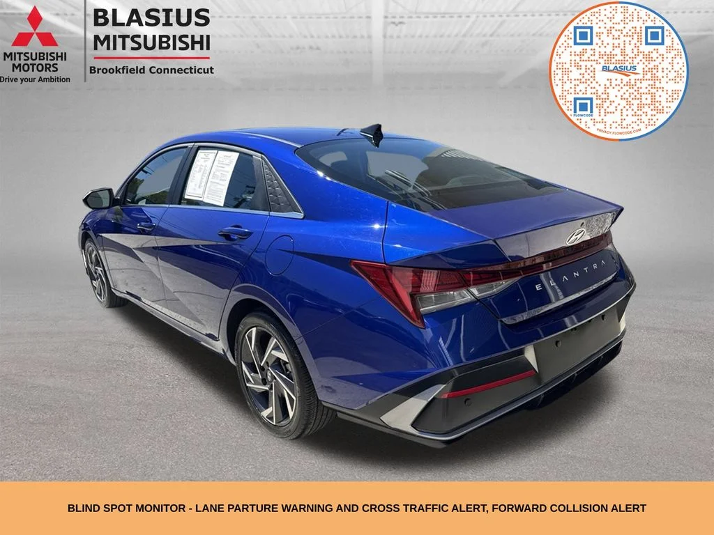 Used 2024 Blue Hyundai SEL image 7