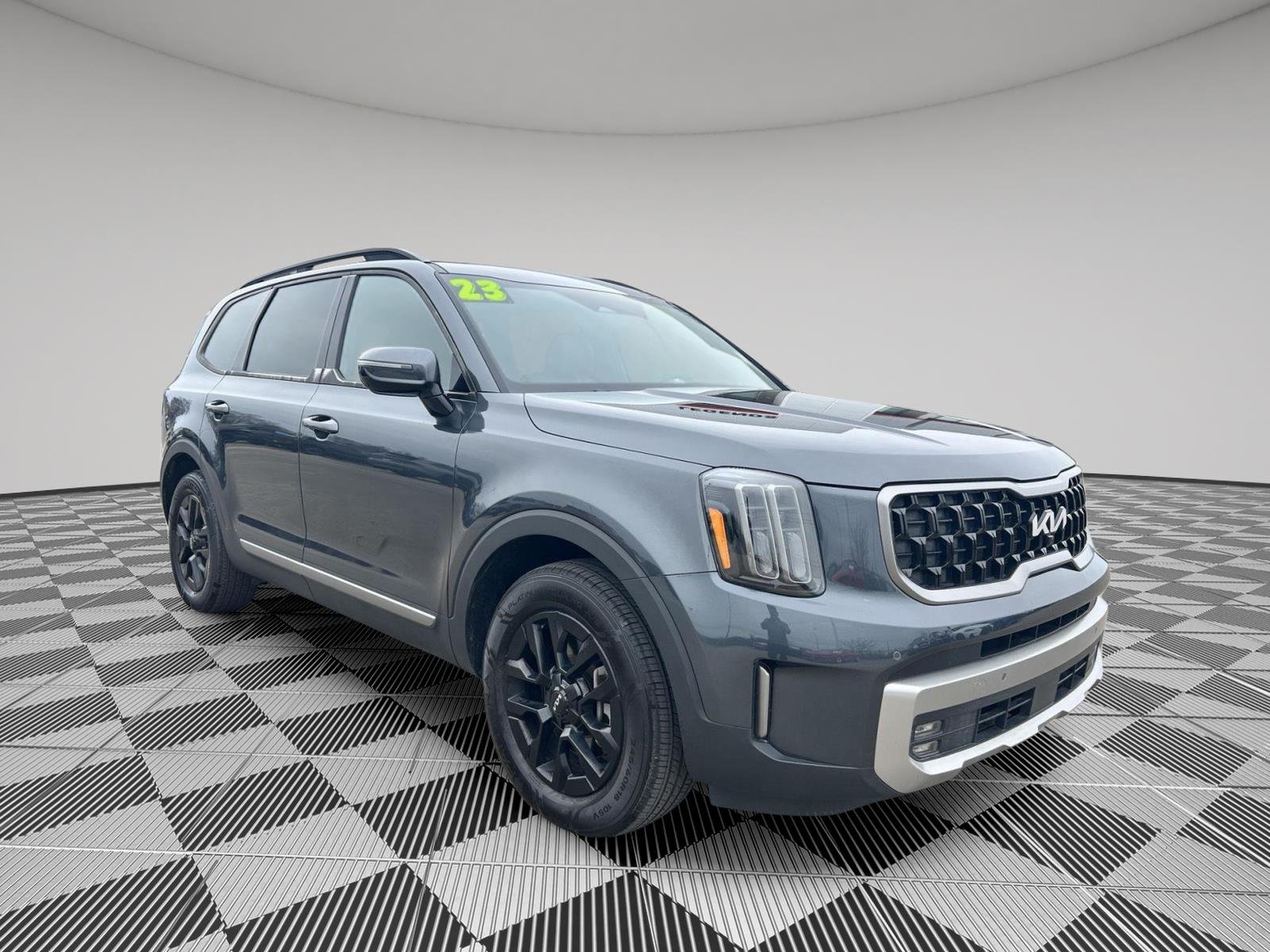 Used 2023 Kia Telluride SX Prestige X-Pro with VIN 5XYP5DGC3PG330369 for sale in Kansas City