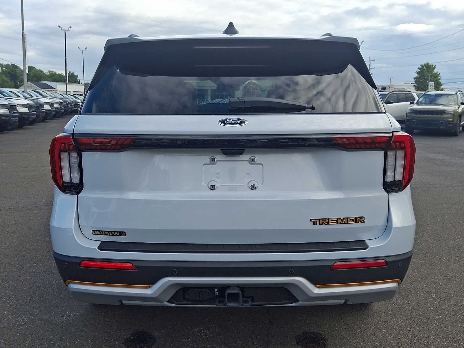 New 2026 Space White Metallic Ford Tremor® image 5