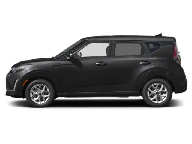 Used 2025 Fusion Black Kia S image 4
