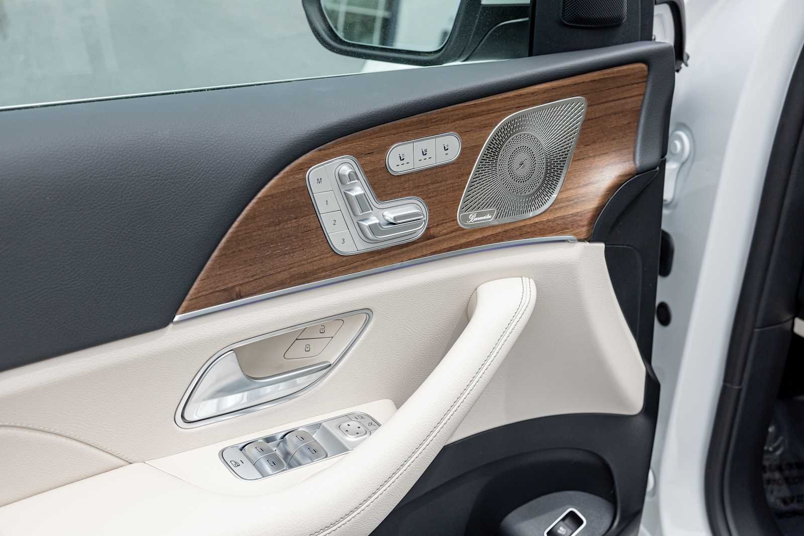 New 2026 Polar White Mercedes-Benz GLE 450 image 10