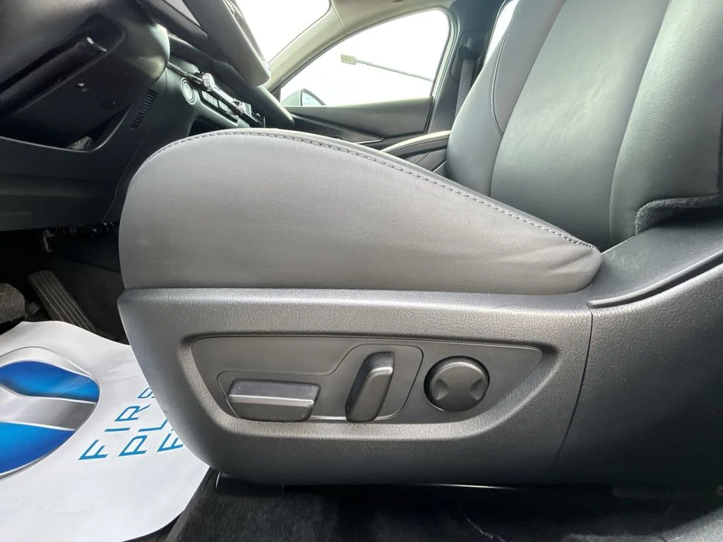 Used 2024 White Mazda 2.5 S Preferred Package image 14