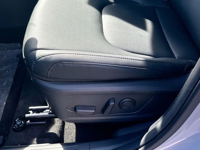 New 2026 Wolf Gray Kia EX image 18
