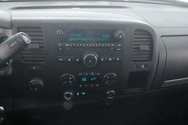 Used 2014 Red Chevrolet LT image 21