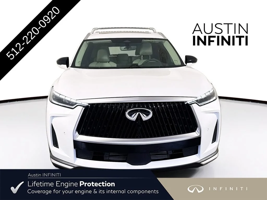 New 2027 White INFINITI LUXE image 3