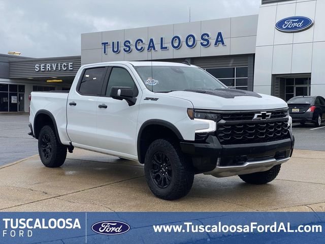 Used 2025 White Chevrolet ZR2 image 1