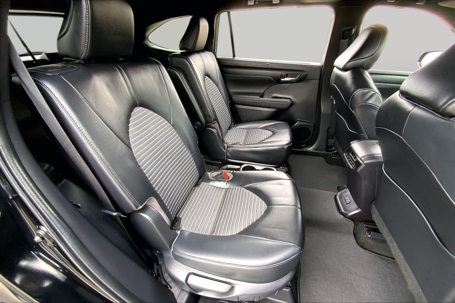 Used 2023 Midnight Black Metallic Toyota XSE image 19