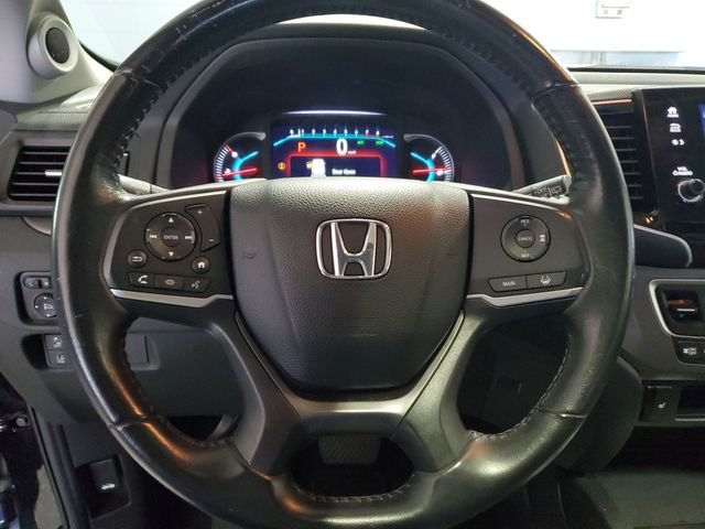 Used 2020 Black Honda EX-L image 18