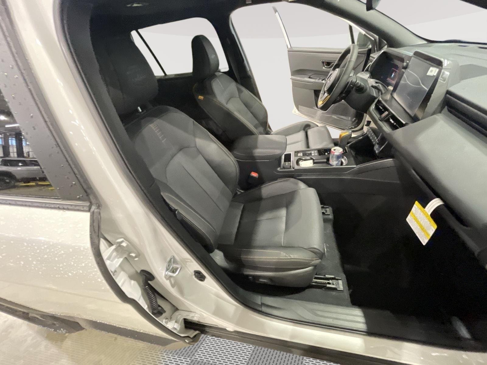 New 2026 CRYSTAL WHITE PEARL Subaru Wilderness image 28