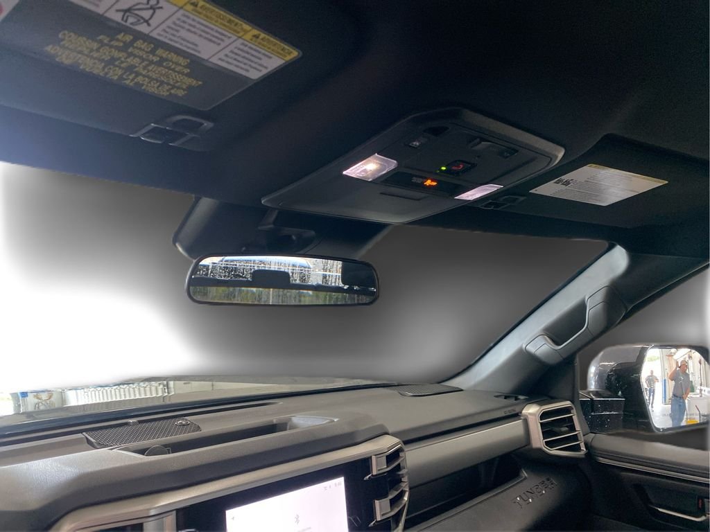 2026 Toyota Tundra SR5 - Photo 10