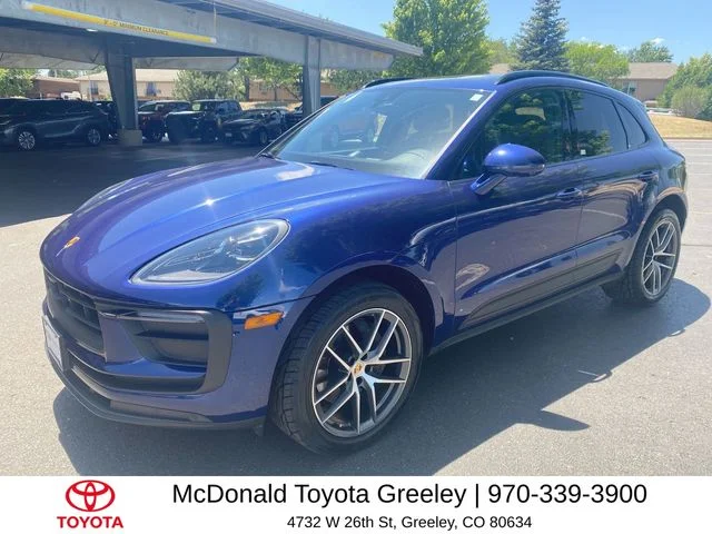 2023 Porsche Macan Base