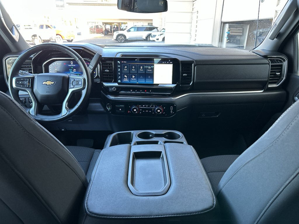 2024 Chevrolet Silverado 3500HD LT - Photo 16