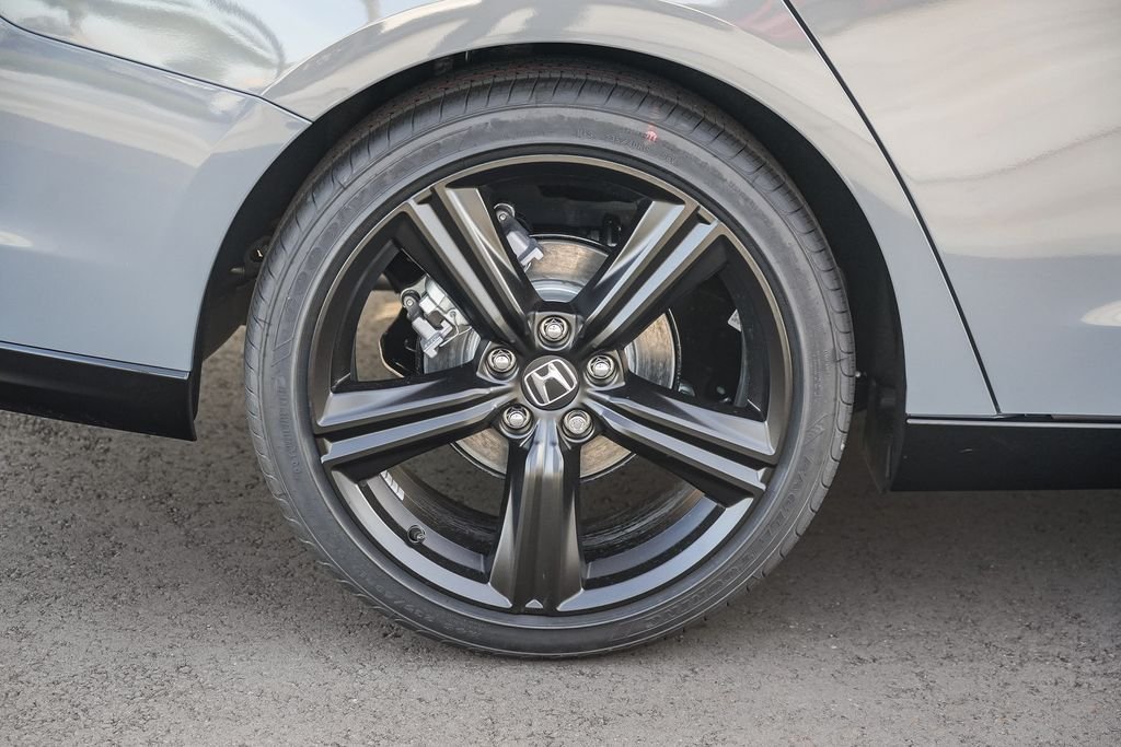 New 2026 Urban Gray Pearl Honda Sport-L image 12