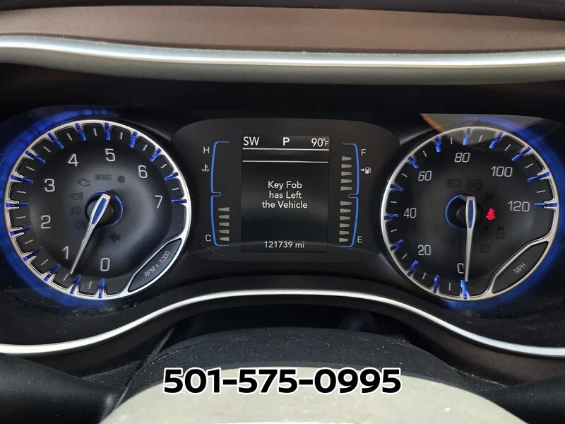 Used 2017 Crystal Metallic CHRYSLER TOURING FWD image 26