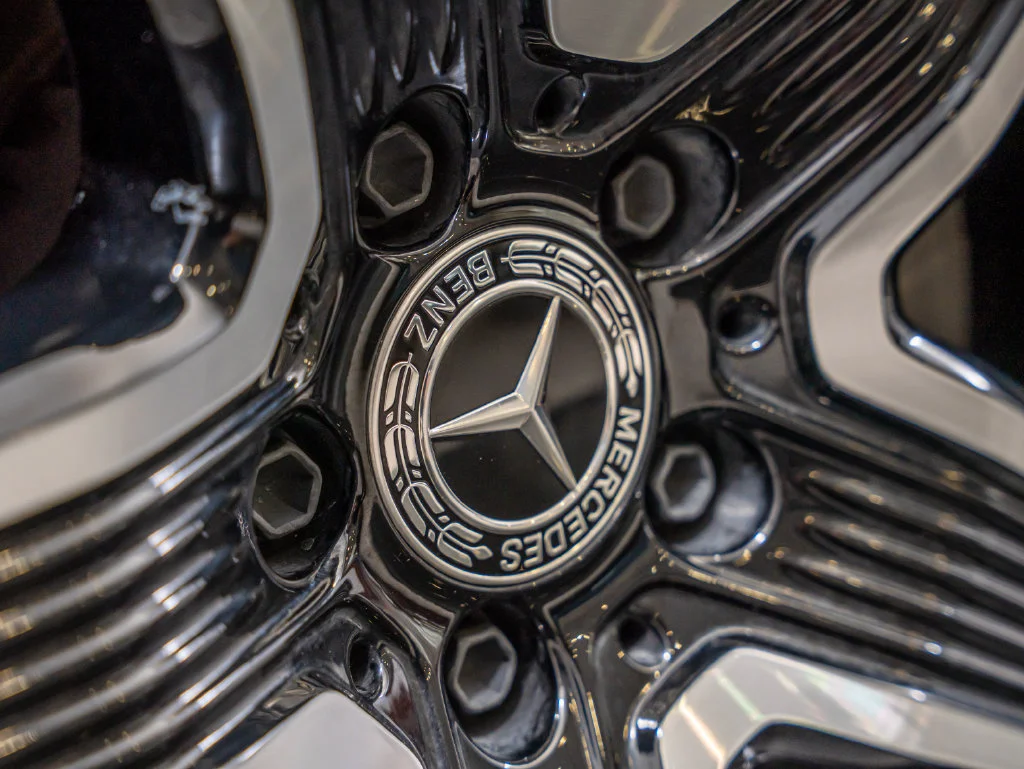 Certified Used 2026 Polar White Mercedes-Benz GLC 300 image 8