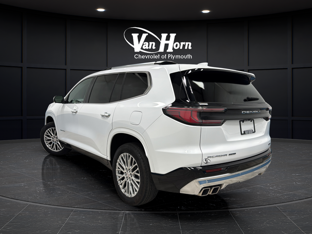 Used 2024 Summit White GMC Denali image 5