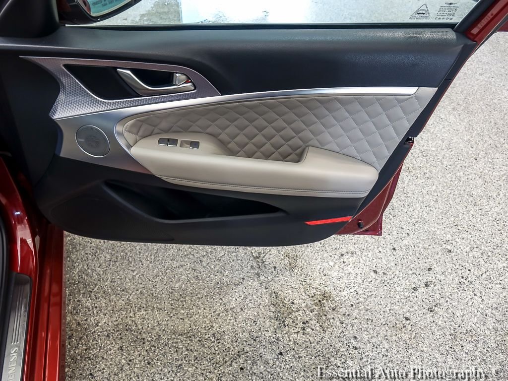 Used 2022 Red Genesis 3.3T image 27