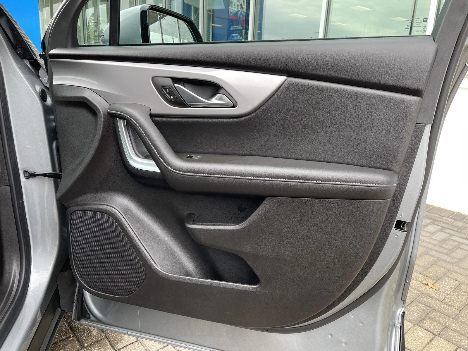 Used 2024 Sterling Gray Metallic Chevrolet LT image 30