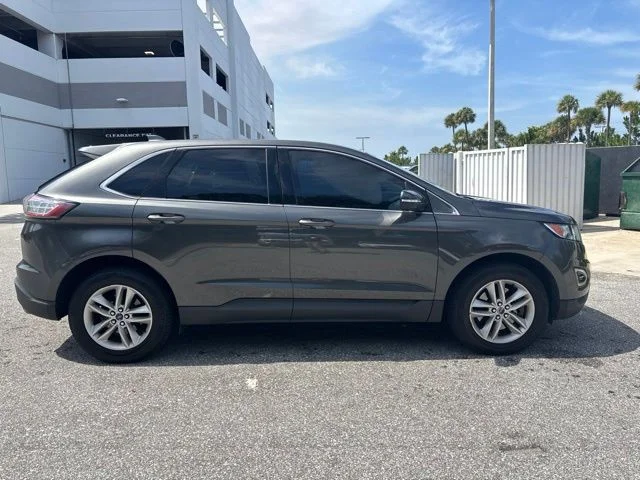 Used 2017 Gray Ford SEL image 2