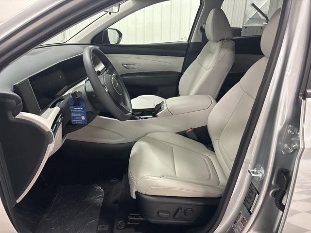 New 2026 Silver Hyundai SEL AWD image 6