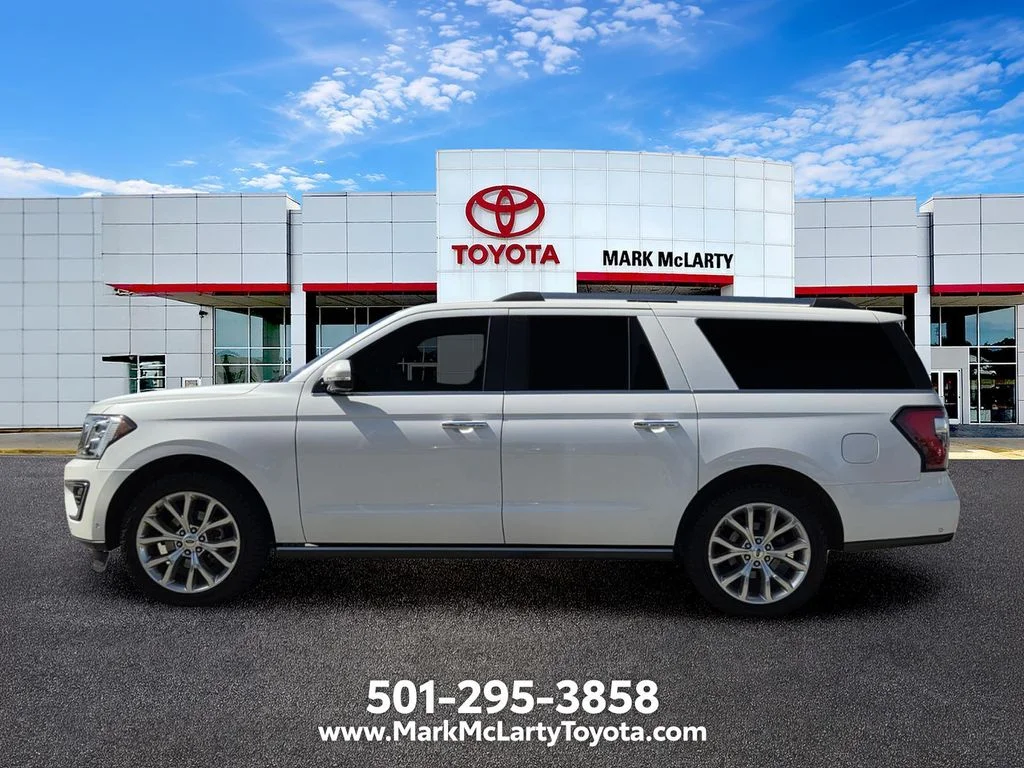 Used 2018 White Ford Limited image 2