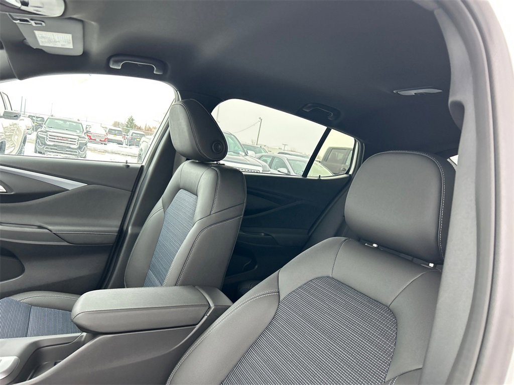 2026 BUICK ENVISTA - Image 14