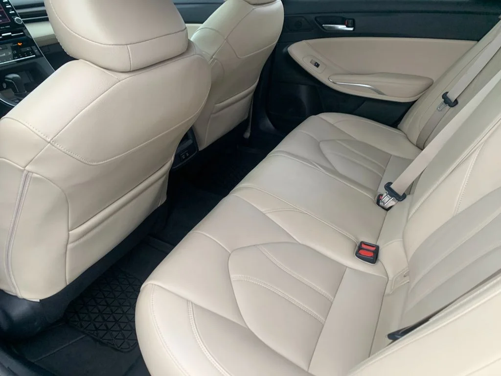 Used 2022 Black Toyota XLE Plus image 14
