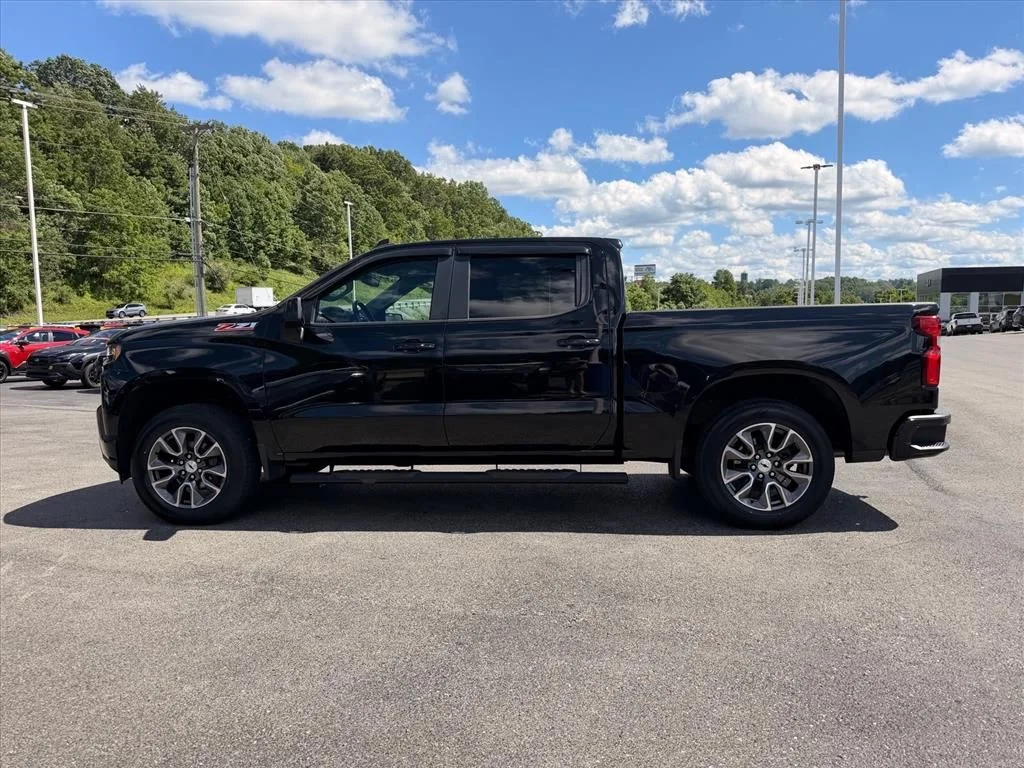 Used 2019 Black Chevrolet RST image 4