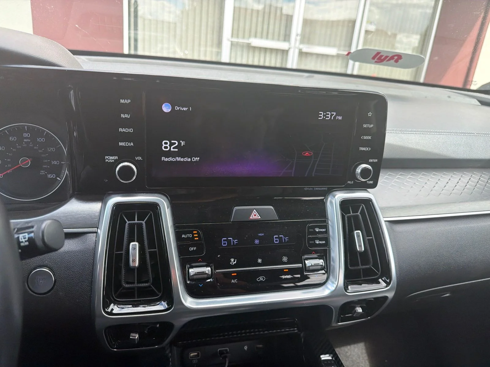 Used 2021 Black Kia SX image 8