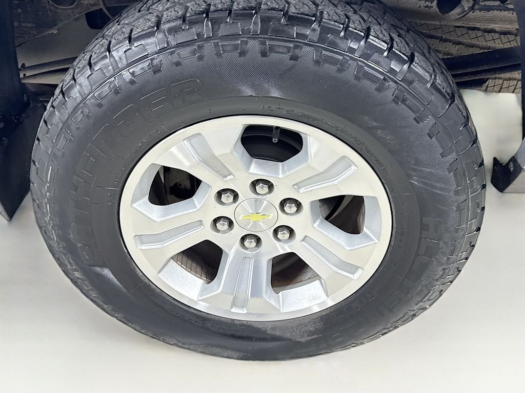 Used 2014 Silver Ice Metallic Chevrolet LTZ image 37