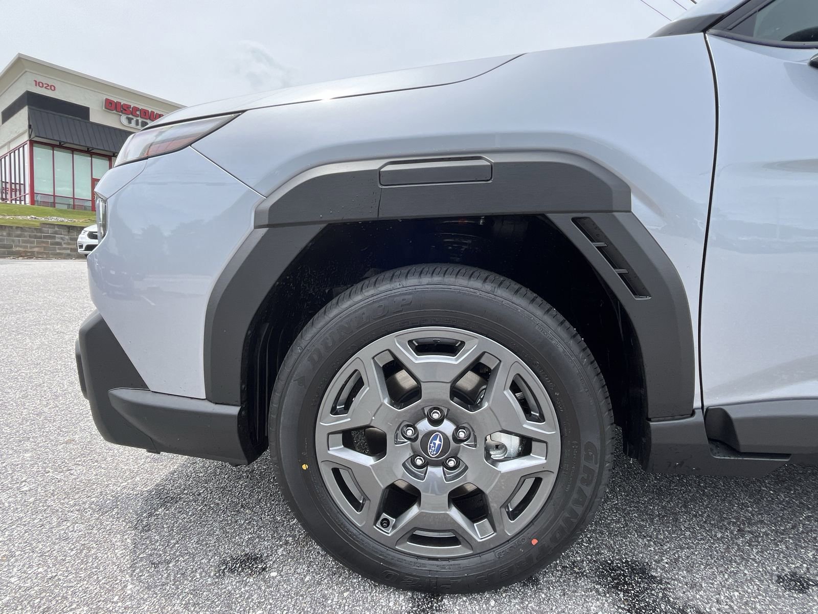 New 2026 ICE SILVER METALLIC Subaru Premium image 13