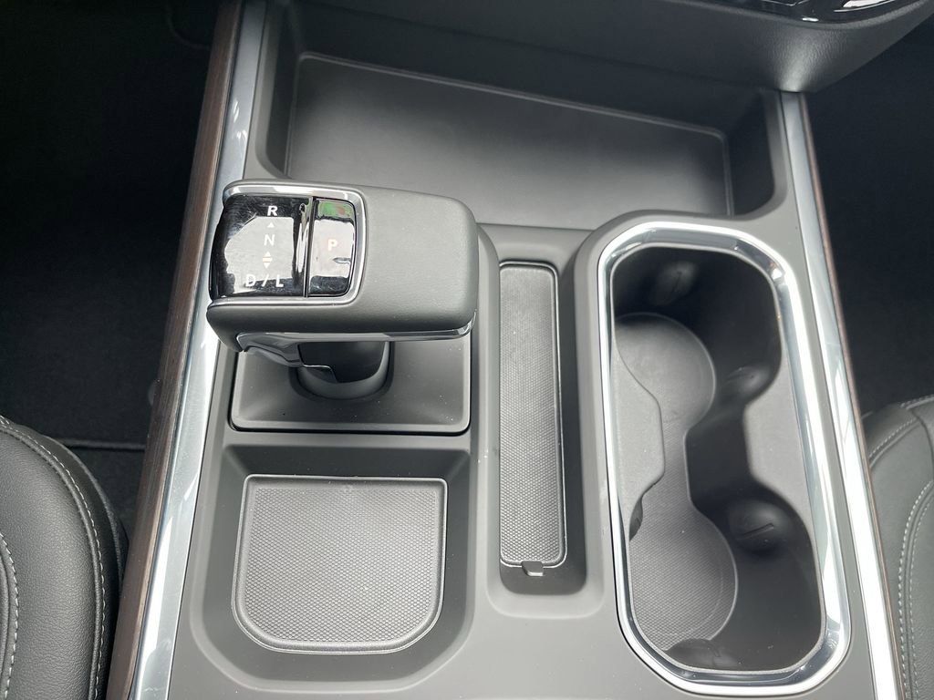 2026 GMC Sierra 1500 SLT - Photo 16