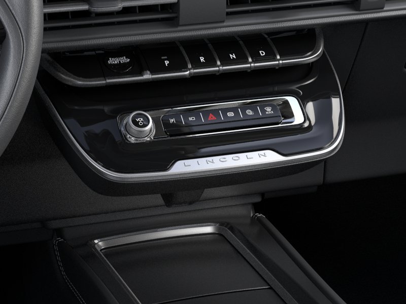 New 2025 Pristine White Lincoln Grand Touring image 43