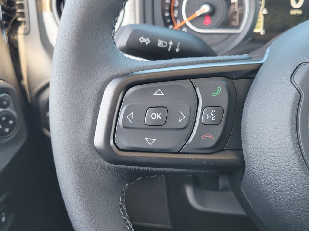2027 Jeep Wrangler 4-Door photo 5