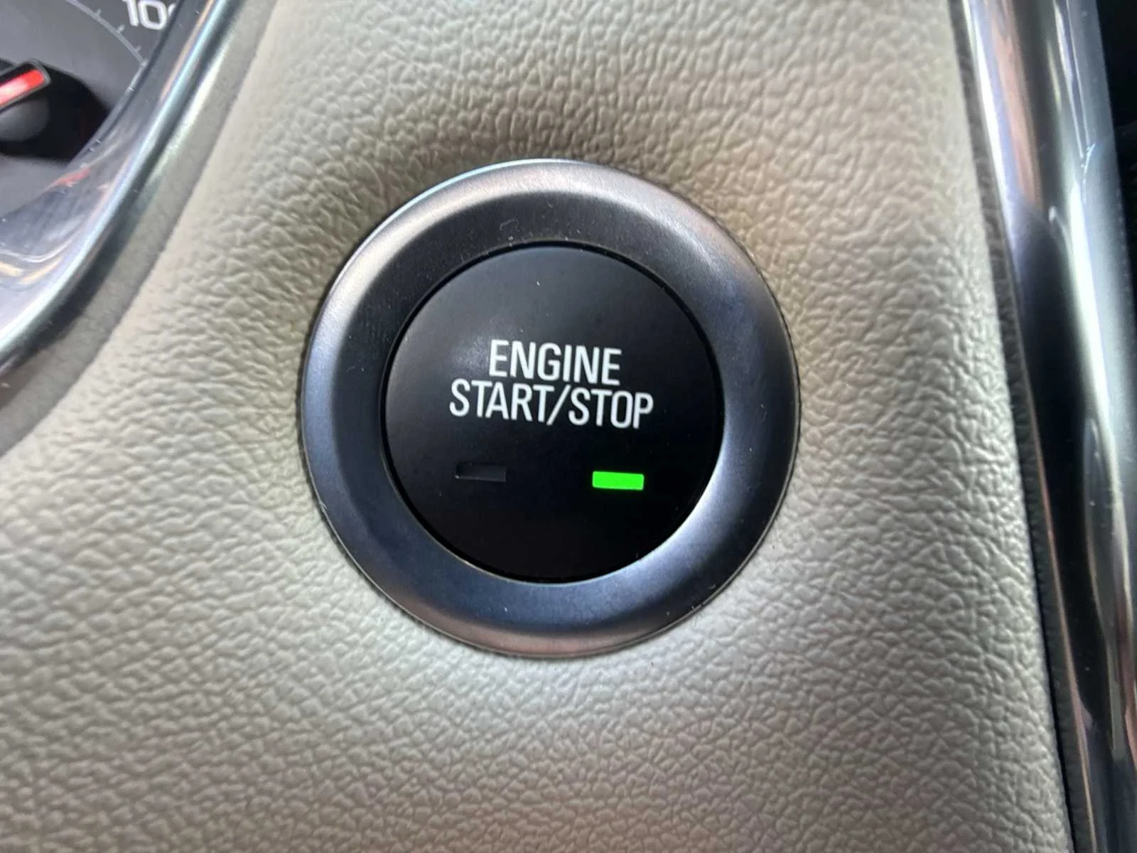 2023 Chevrolet Traverse LS - Photo 17