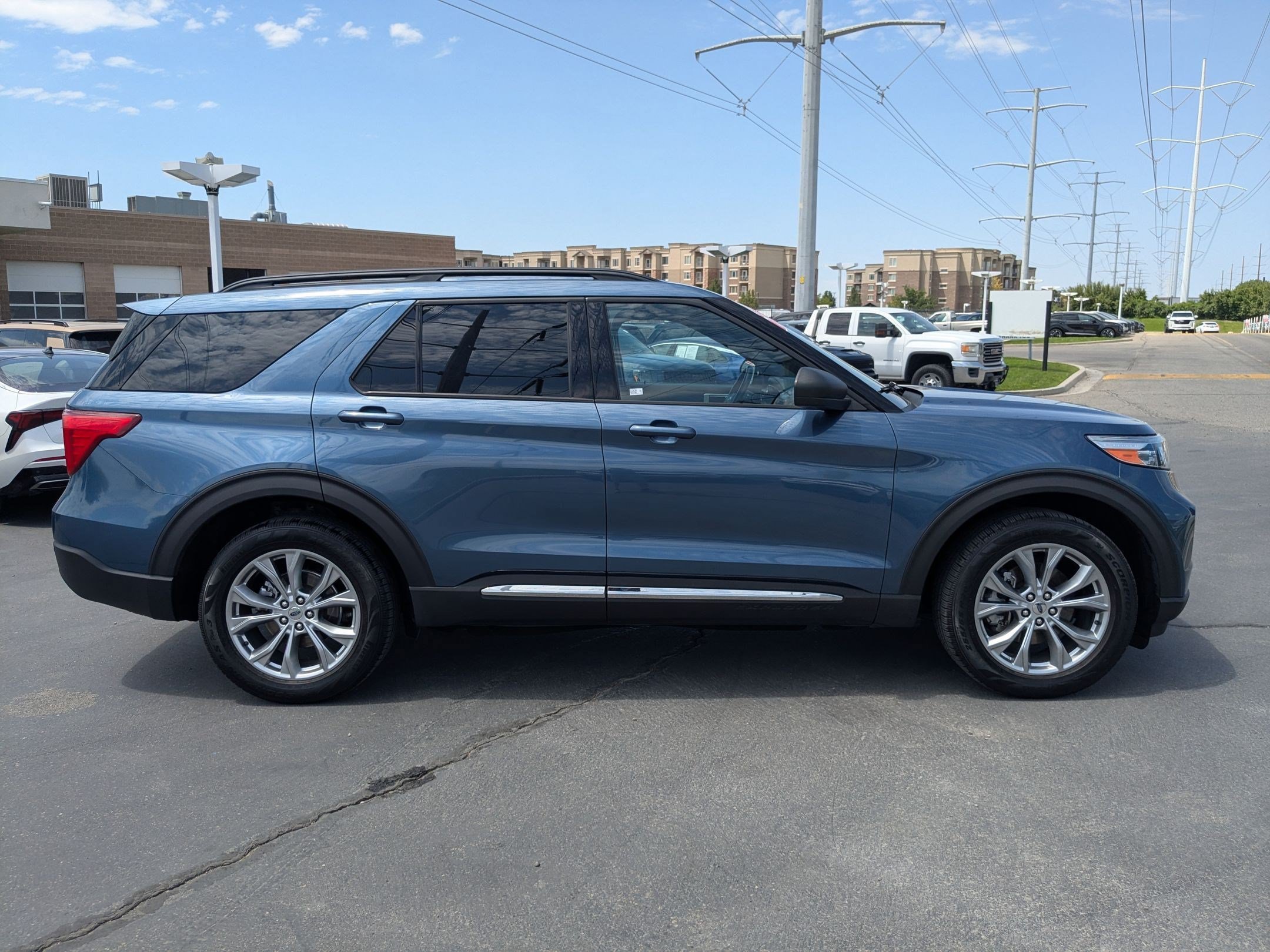 Used 2020 Blue Metallic Ford XLT image 7