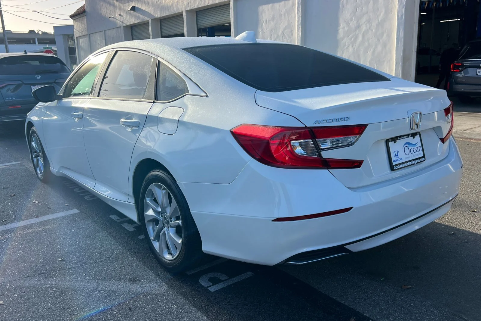 Used 2019 Platinum White Pearl Honda LX image 6
