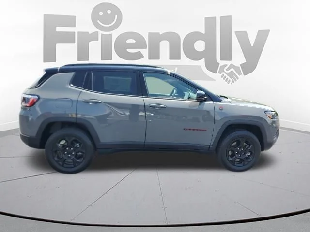 Used 2023 Gray Jeep Trailhawk image 6