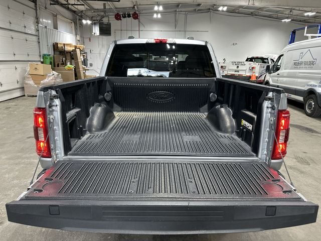 Certified Used 2022 Silver Ford XLT image 24