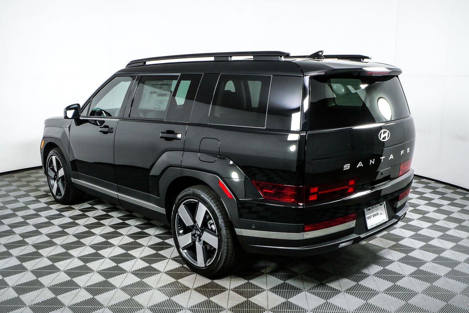 New 2026 Phantom Black Hyundai Limited FWD image 30