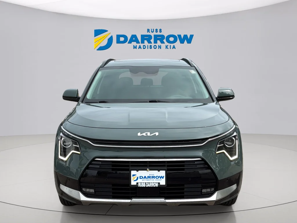 Certified Used 2023 Cityscape Green Kia SX image 8