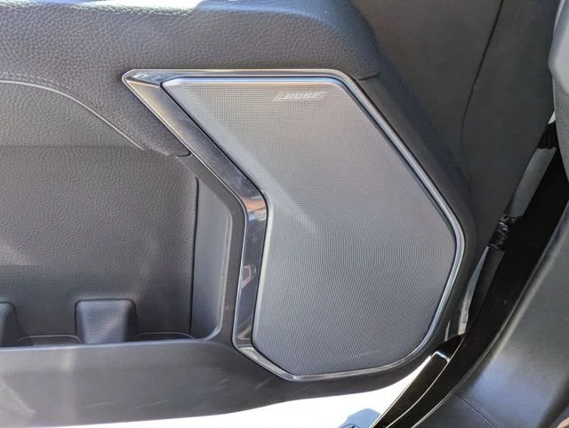 Used 2024 Onyx Black GMC Denali image 13