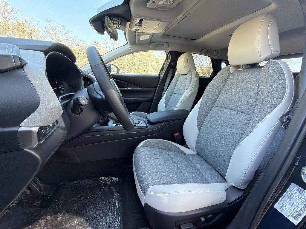 Used 2026 Blue Mazda 2.5 S Aire Edition image 11