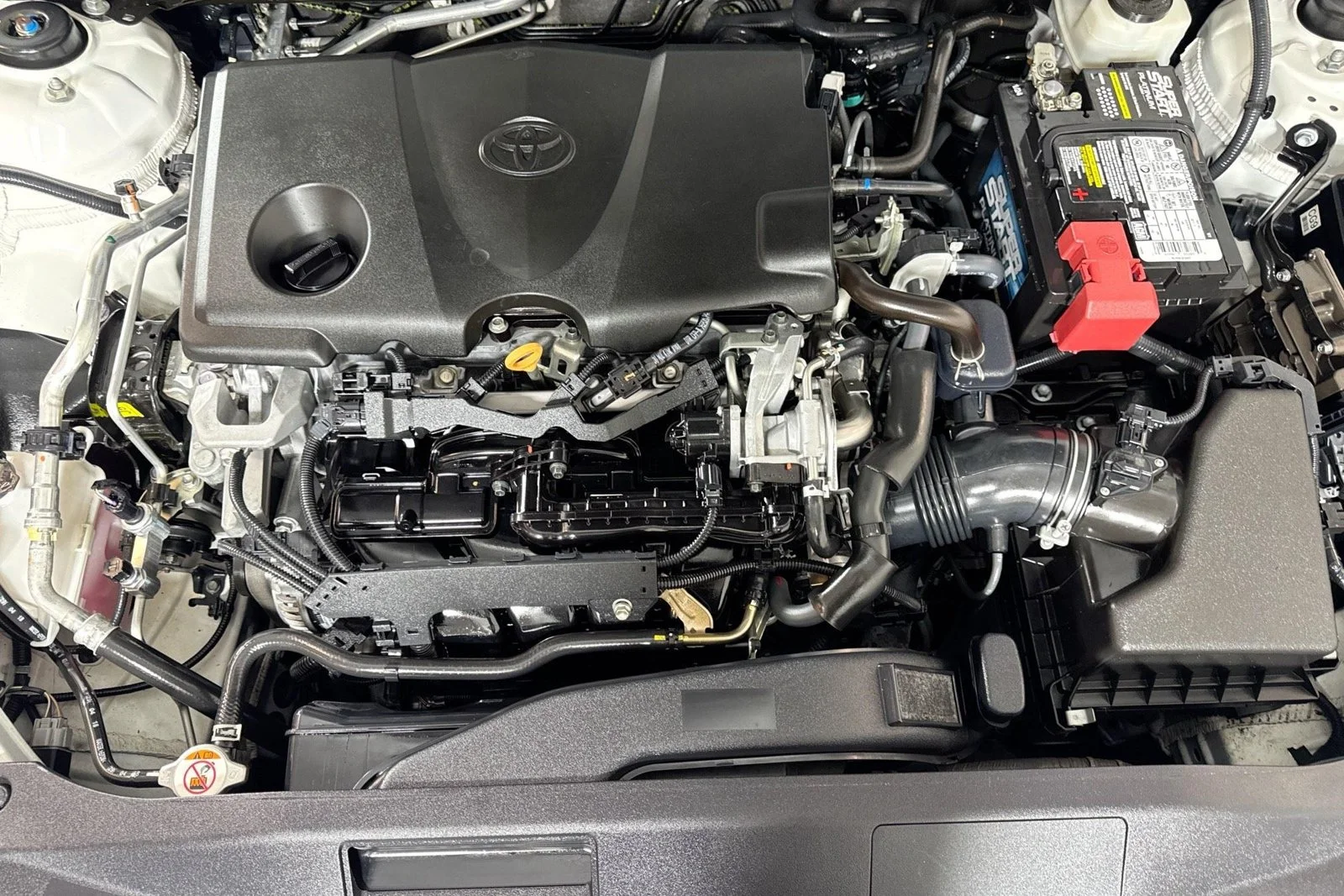 Used 2019 Black Toyota LE image 27
