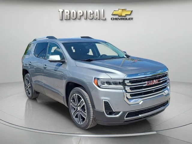 Used 2023 Sterling Metallic GMC SLT image 2