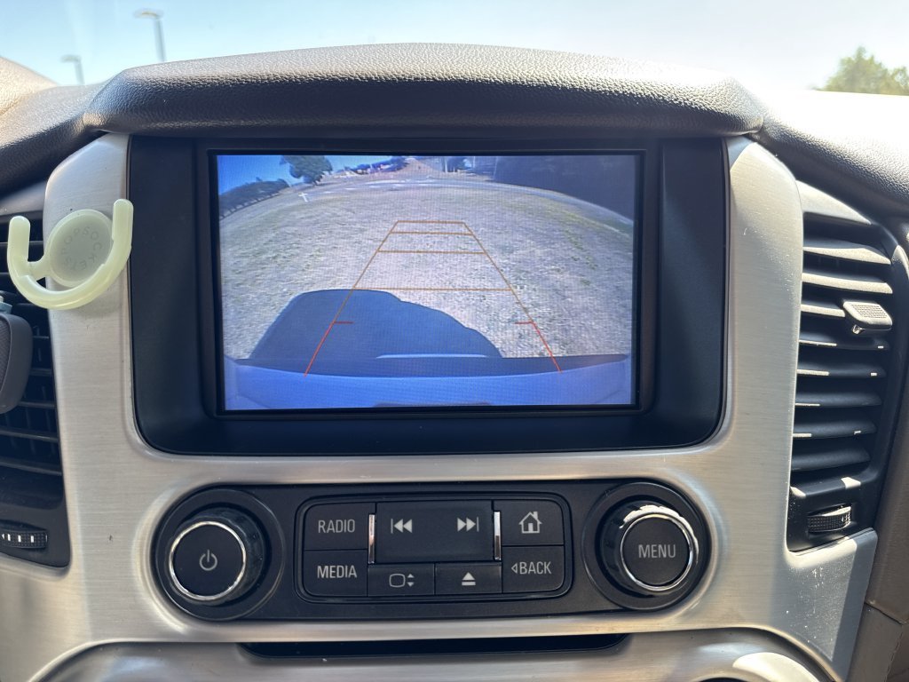 Used 2018 White GMC SLT image 26