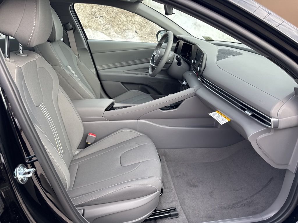 New 2026 Black Hyundai SEL Sport image 36