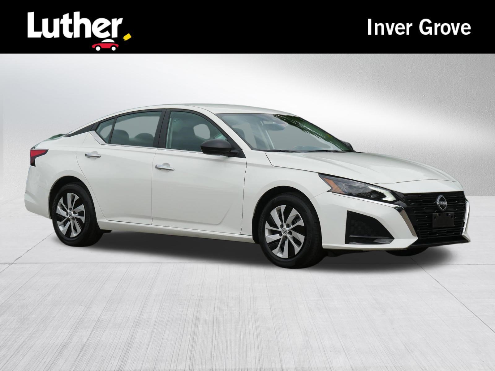 Certified Used 2025 Glacier White Nissan S image 1