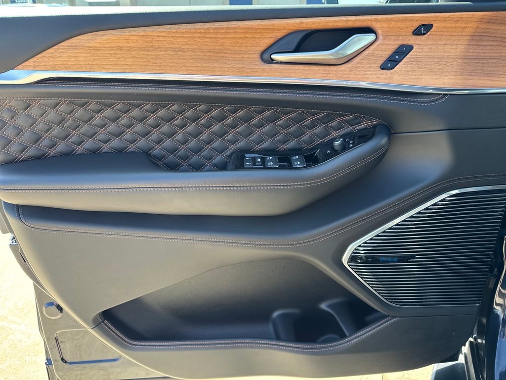 2024 Jeep Grand Cherokee L Summit Reserve - Photo 17