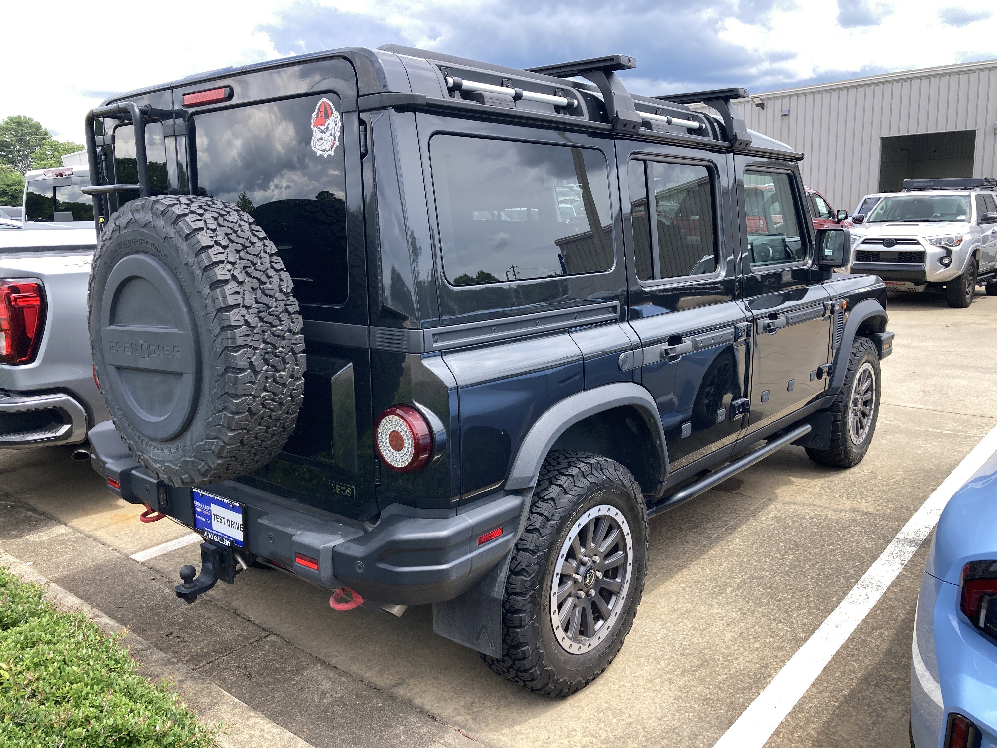Vehicle Image 2